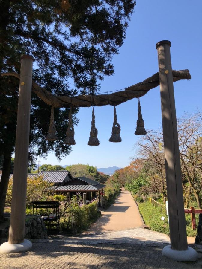 Hotel Yamanobenomichi Teku Teku Tenri Exterior foto